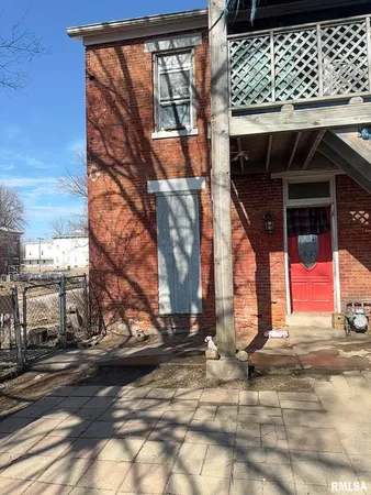 $22,500 | 720 North 5th Street, Quincy, IL 62301