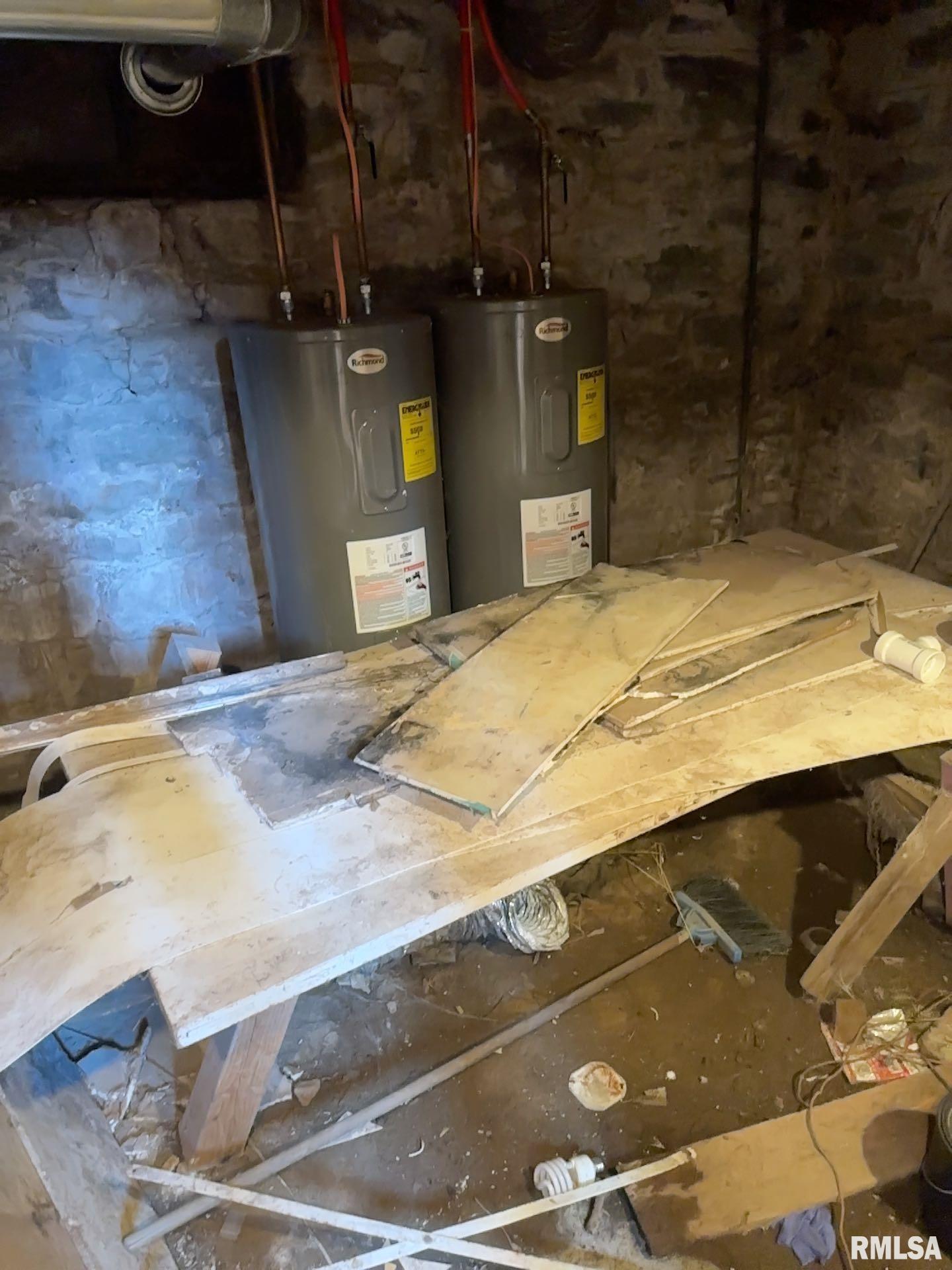 720 North 5th Street Quincy, IL 62301 - Photo 8 of 33