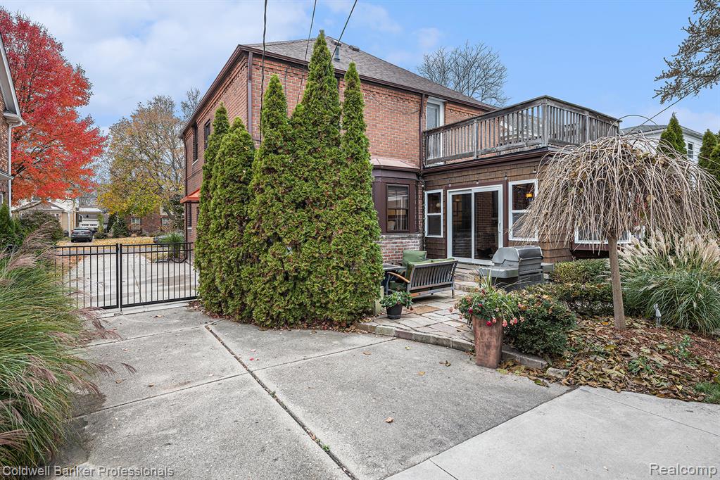 1358 Harvard Road Grosse Pointe Park, MI 48230 - Photo 36 of 52