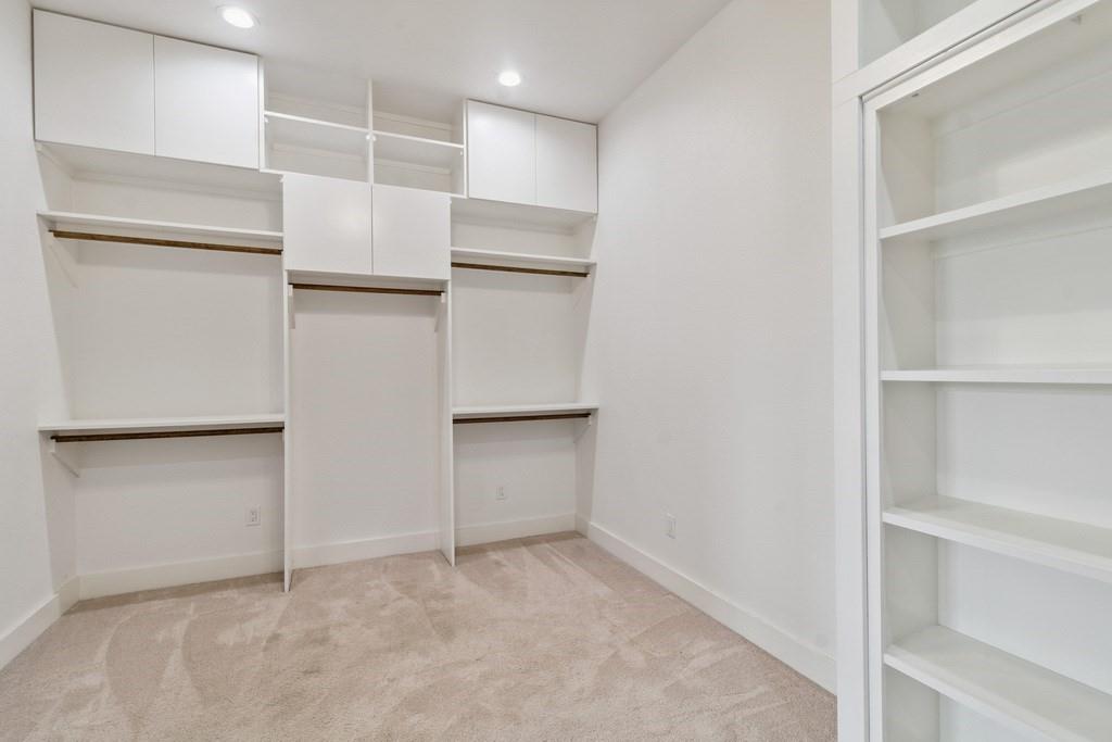800 County Road 2807 Mabank, TX 75147 - Photo 21 of 40 a view of an empty room