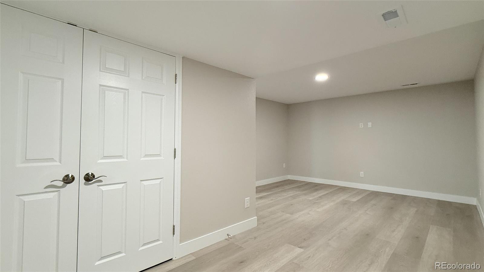 15789 Sandtrap Way Morrison, CO 80465 - Photo 30 of 42 a view of a room