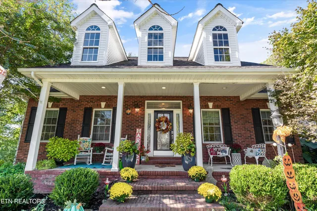 $749,900 | 234 Timberland Lane, Rocky Top, TN 37769