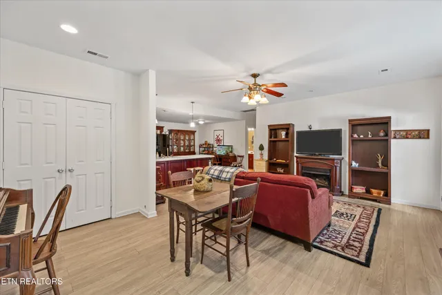 $749,900 | 234 Timberland Lane, Rocky Top, TN 37769