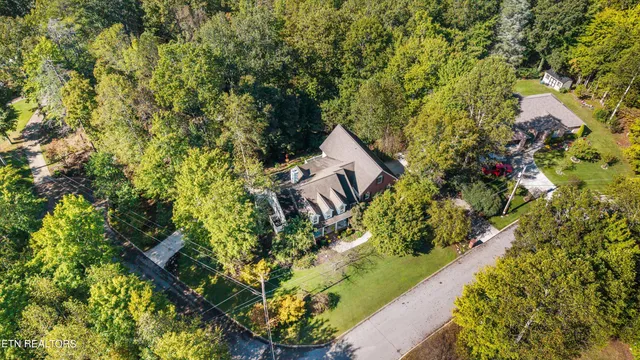 $749,900 | 234 Timberland Lane, Rocky Top, TN 37769