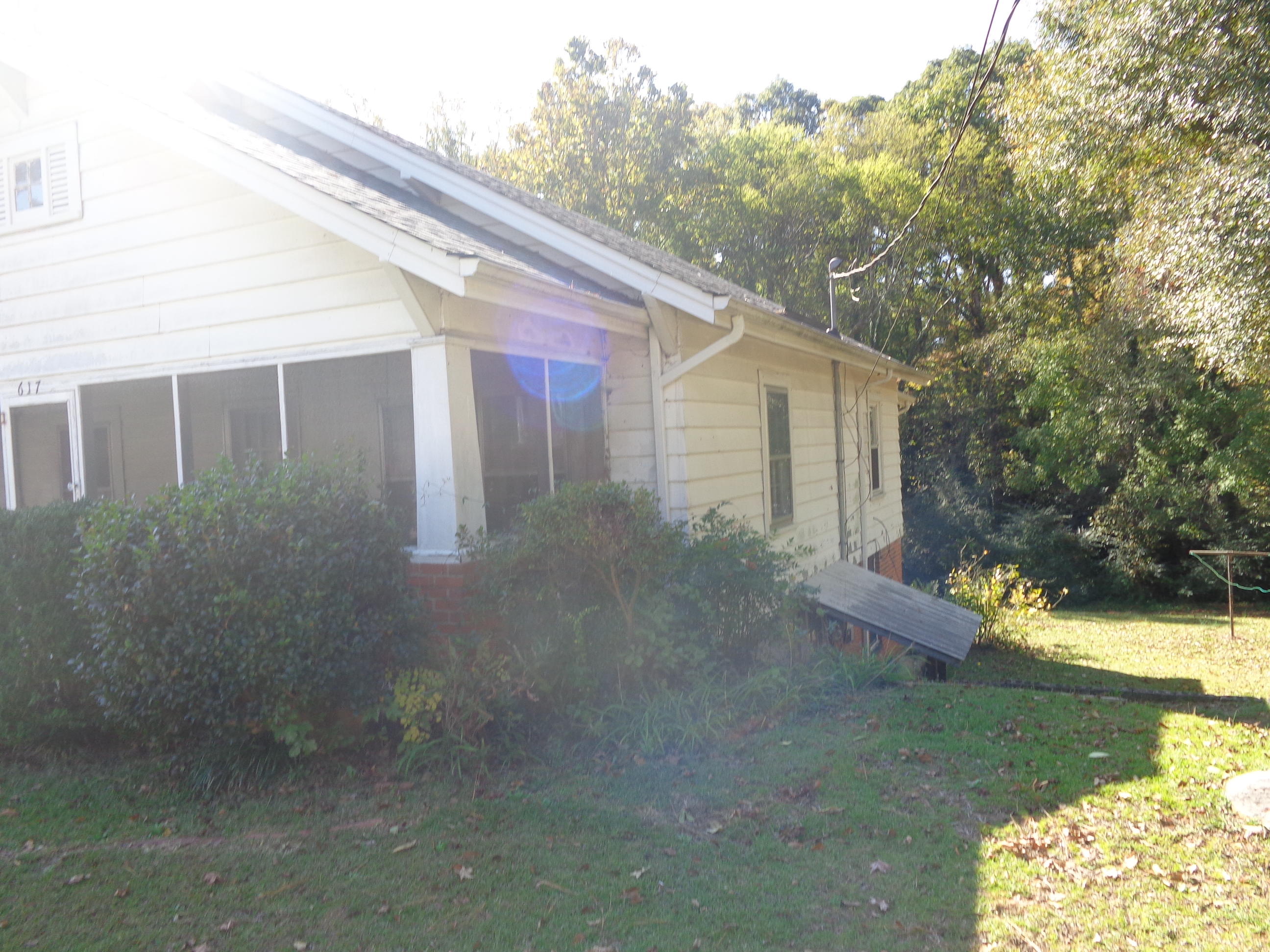 617 North Lee Street Rockingham, NC 28379 - Photo 21 of 34 North side of house