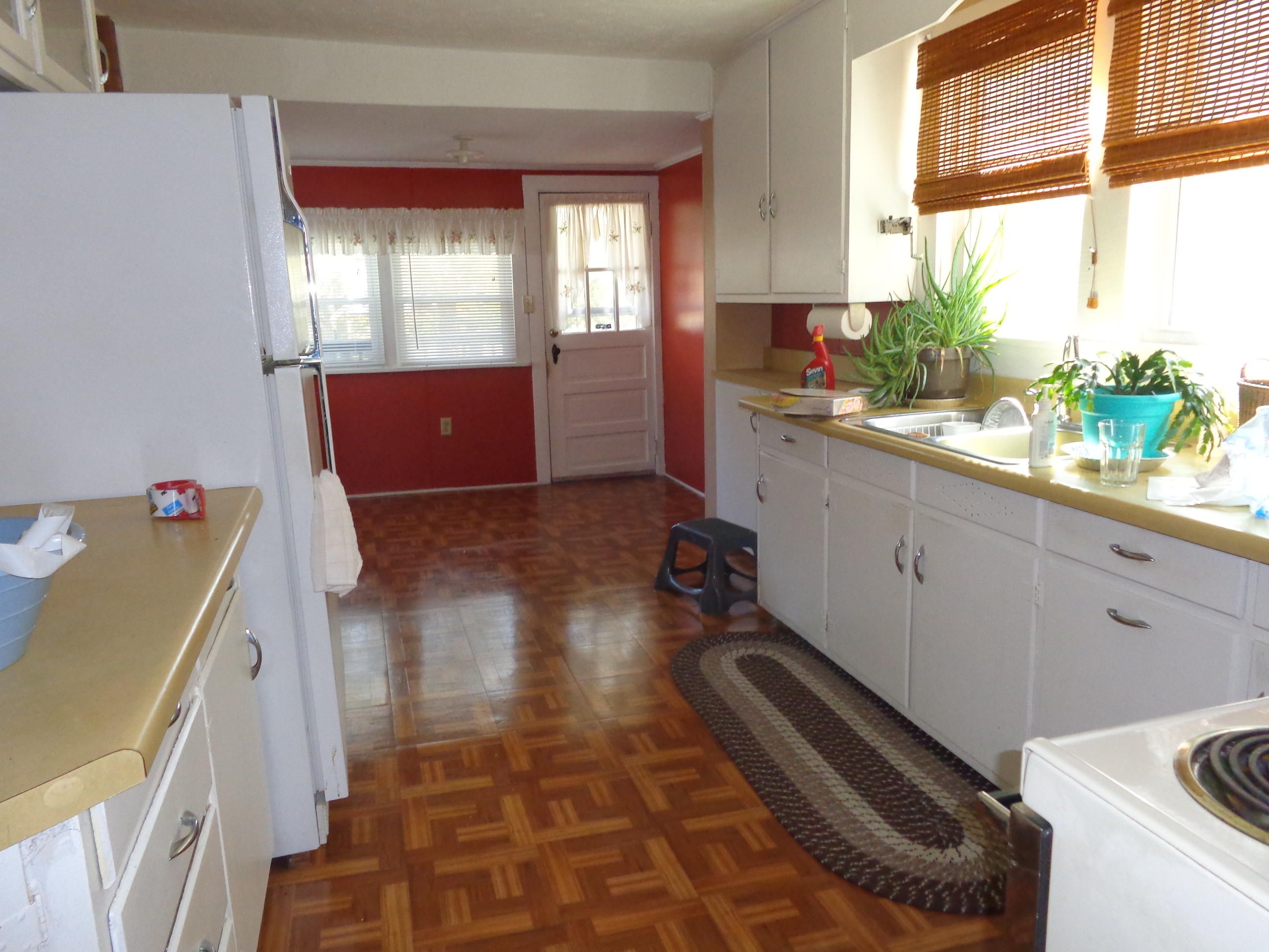 617 North Lee Street Rockingham, NC 28379 - Photo 6 of 34 Kitchen and Dinning Room