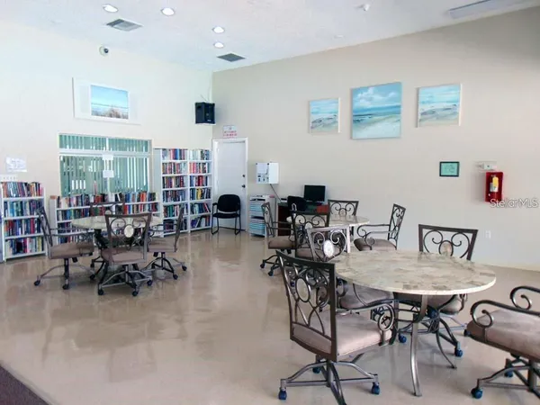 $1,375 | 7701 Starkey Road, Unit 731, Seminole, FL 33777