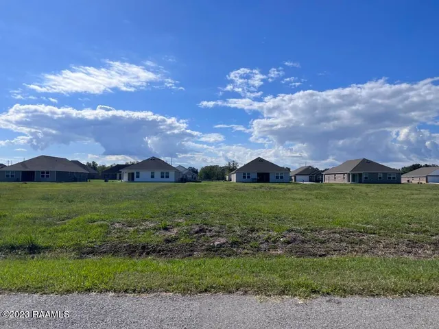 $30,000 | 212 Gaynor Drive, Scott, LA 70583