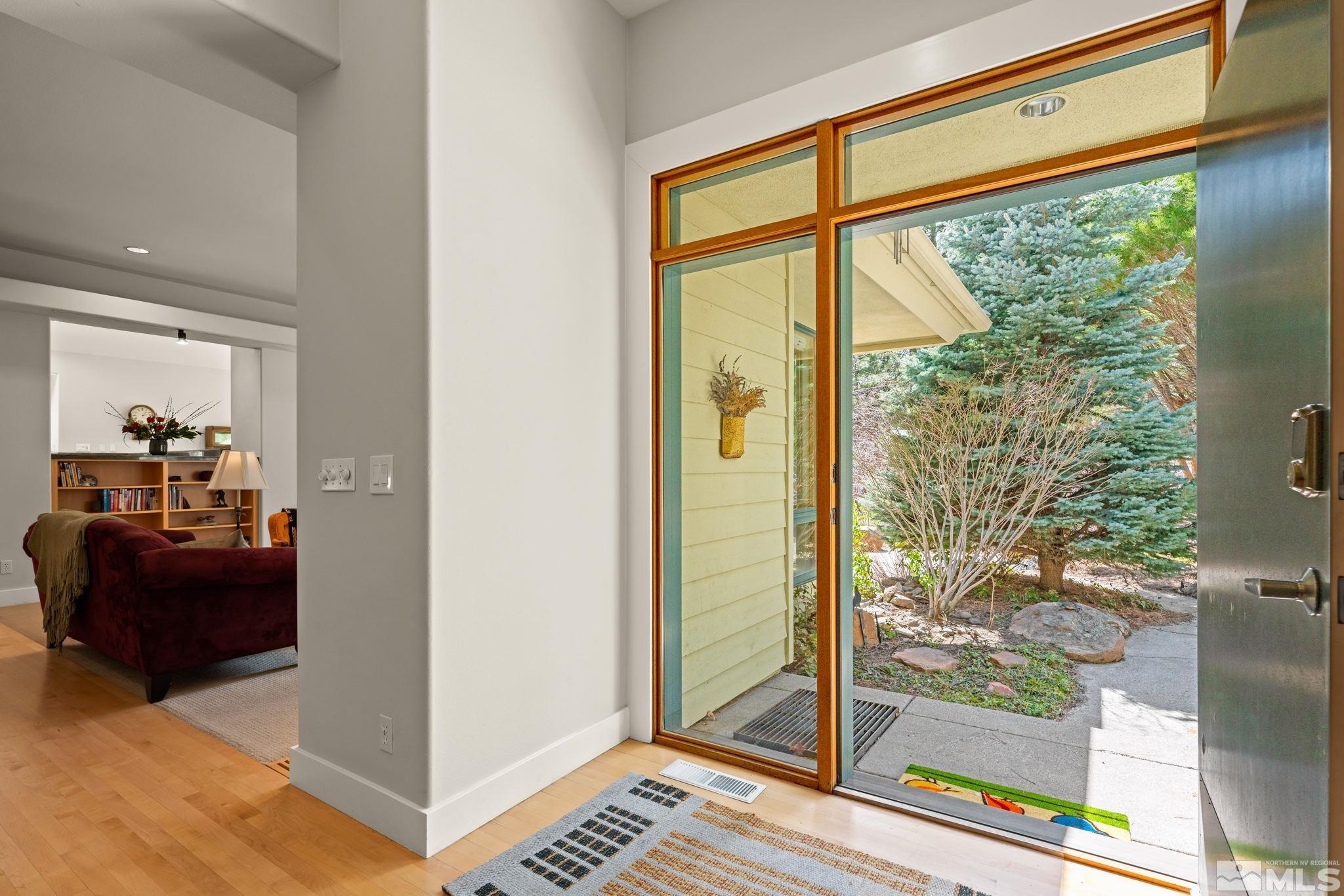 605 Yellow Pine Road Reno, NV 89511 - Photo 4 of 39 Photo 4