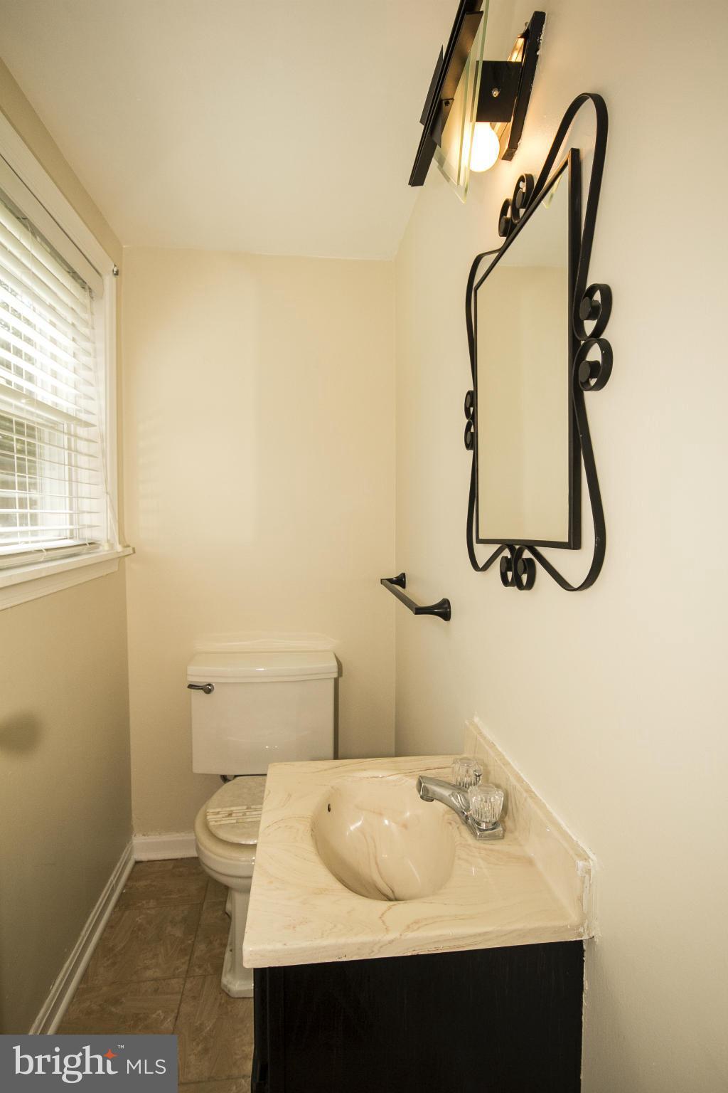 1017 Crosby Road Catonsville, MD 21228 - Photo 22 of 30 Bath