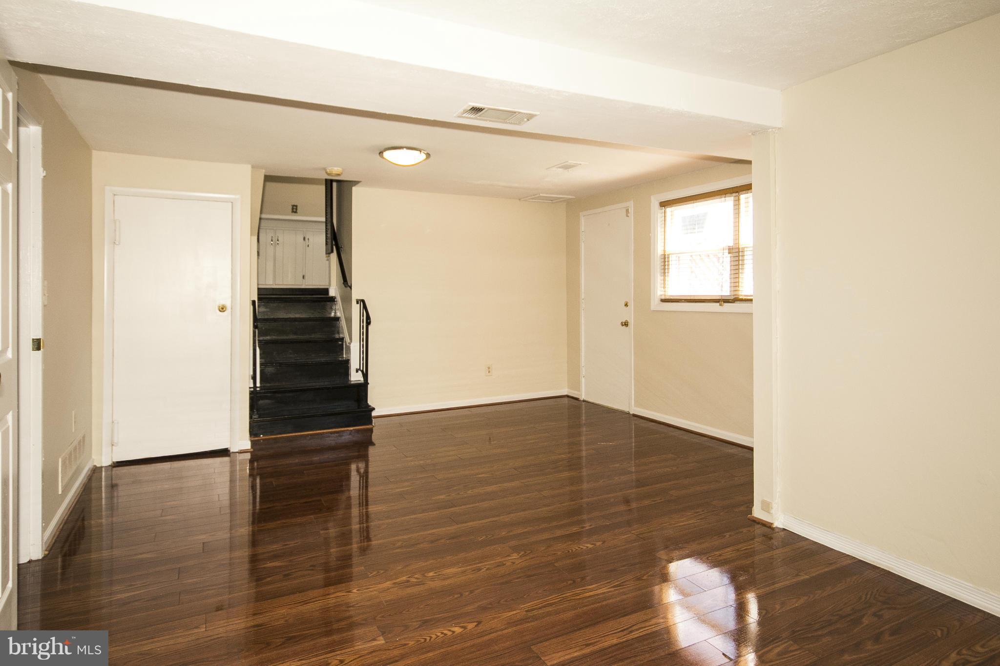 1017 Crosby Road Catonsville, MD 21228 - Photo 23 of 30 Family Room