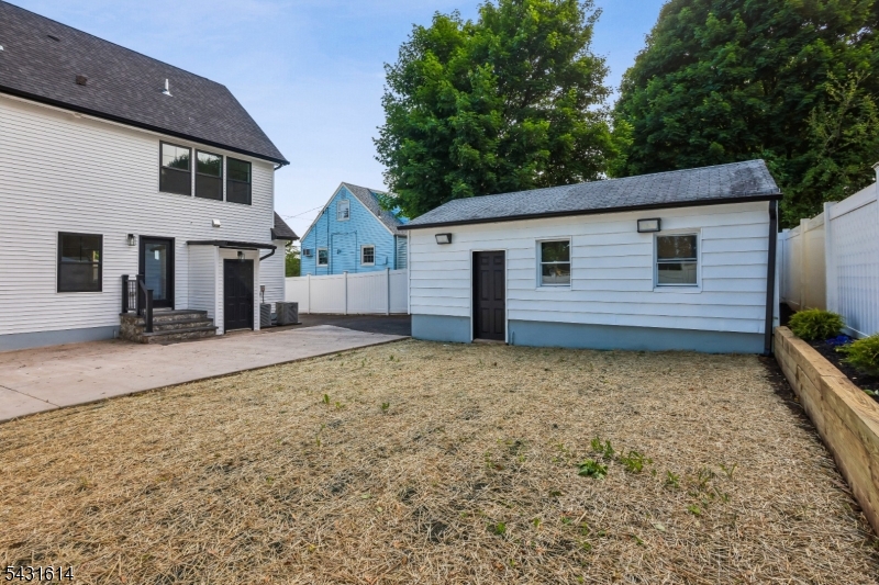 10 Rose Street Edison, NJ 08817 - Photo 47 of 48