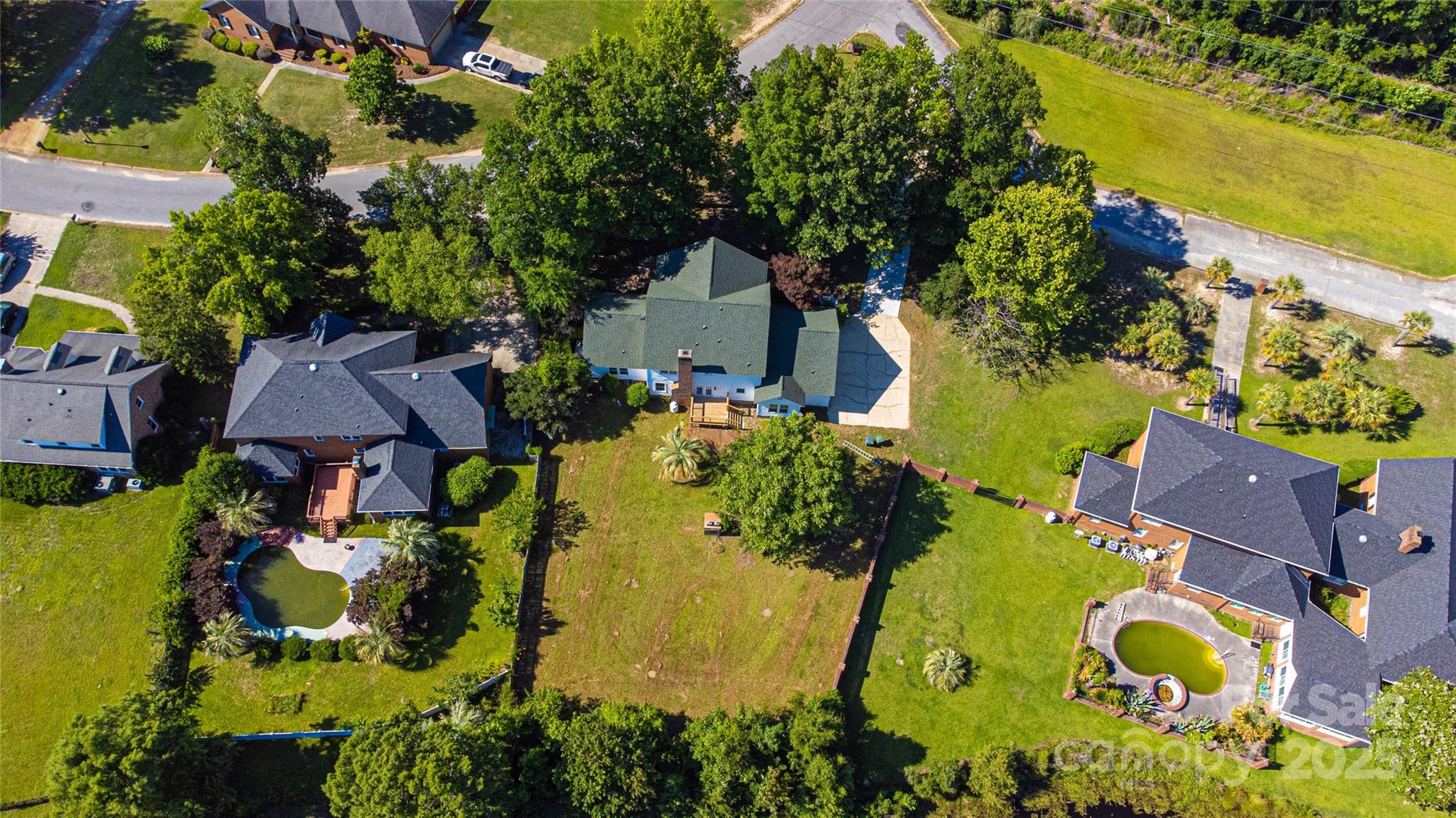 400 Millstone Road Florence, SC 29505 - Photo 48 of 48 an aerial view of residential house with swimming pool and outdoor space