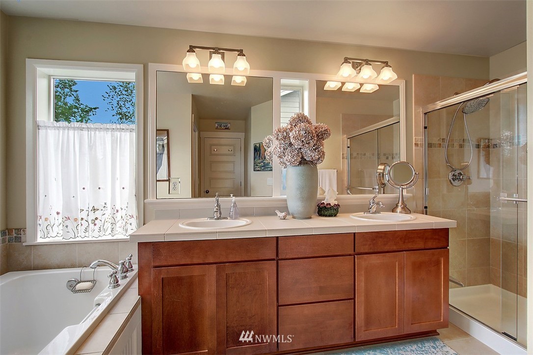 3605 182nd Street Southeast Bothell, WA 98012 - Photo 11 of 18