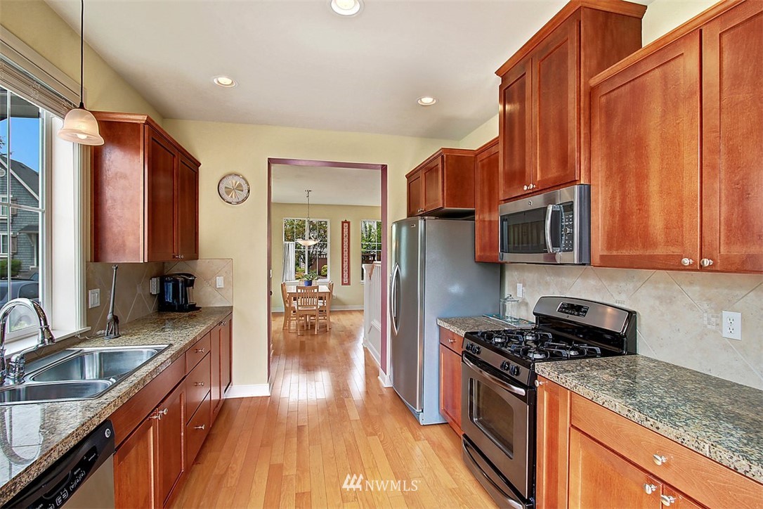 3605 182nd Street Southeast Bothell, WA 98012 - Photo 5 of 18