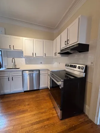 $4,000 | 423 Marlborough Street, Unit 4, Boston, MA 02115