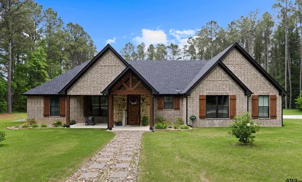 $619,900 | 2505 Airstrip Road, Gilmer, TX 75644