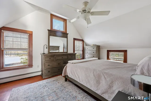 $475,000 | 24 Railroad Avenue, Madison, CT 06443