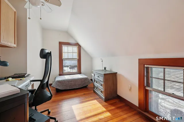 $475,000 | 24 Railroad Avenue, Madison, CT 06443