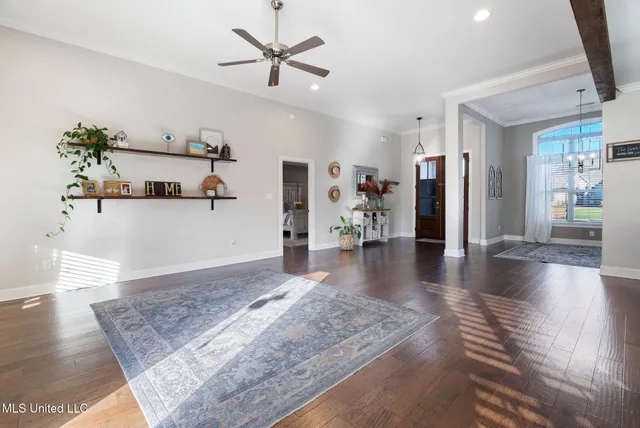 $467,500 | 1115 North Broadwing Circle, Olive Branch, MS 38654