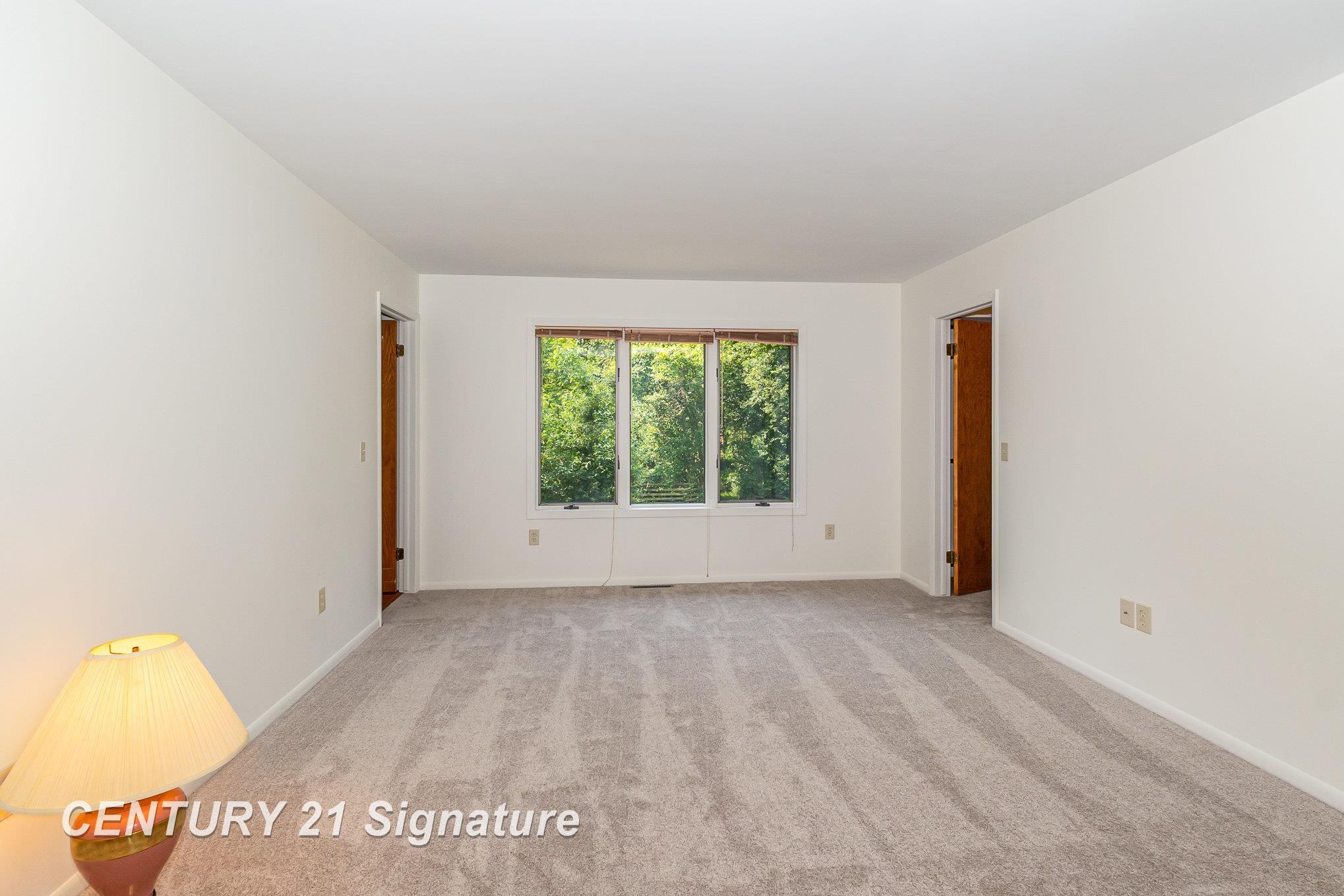5335 McCarty Road Saginaw, MI 48603 - Photo 15 of 32 50178254-6c87aca0-a75e-4f94-9a7f-acdf424b564f.JPG
