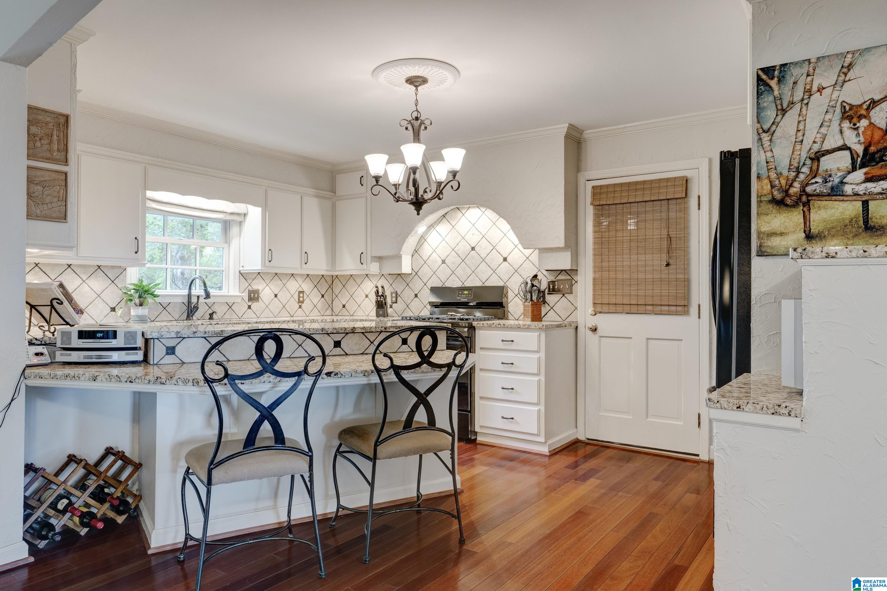 122 Shades Crest Road Birmingham, AL 35226 - Photo 16 of 50