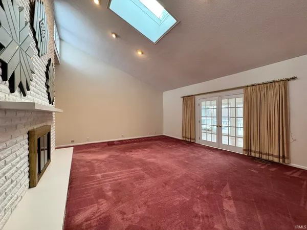 $260,000 | 713 West Macalan Drive, Marion, IN 46952