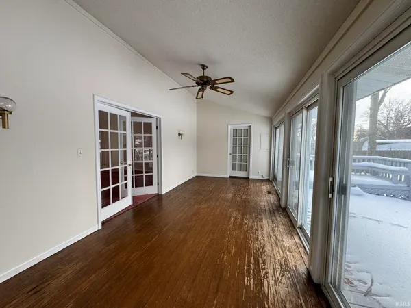 $260,000 | 713 West Macalan Drive, Marion, IN 46952