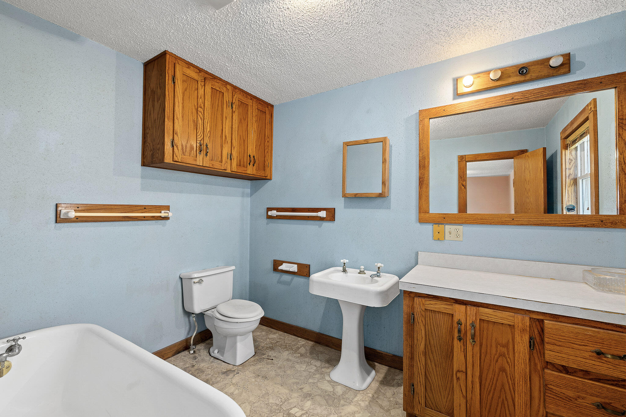 2259 Racetrack Hollow Road Anderson, MO 64831 - Photo 45 of 70 45-2259 Racetrack Hollow-48