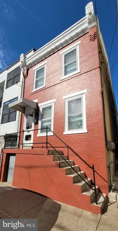 $449,000 | 122 West 1st Avenue, Conshohocken, PA 19428
