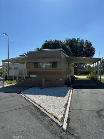 $160,000 | 7000 East Gage Avenue, Unit 21, Bell Gardens, CA 90201