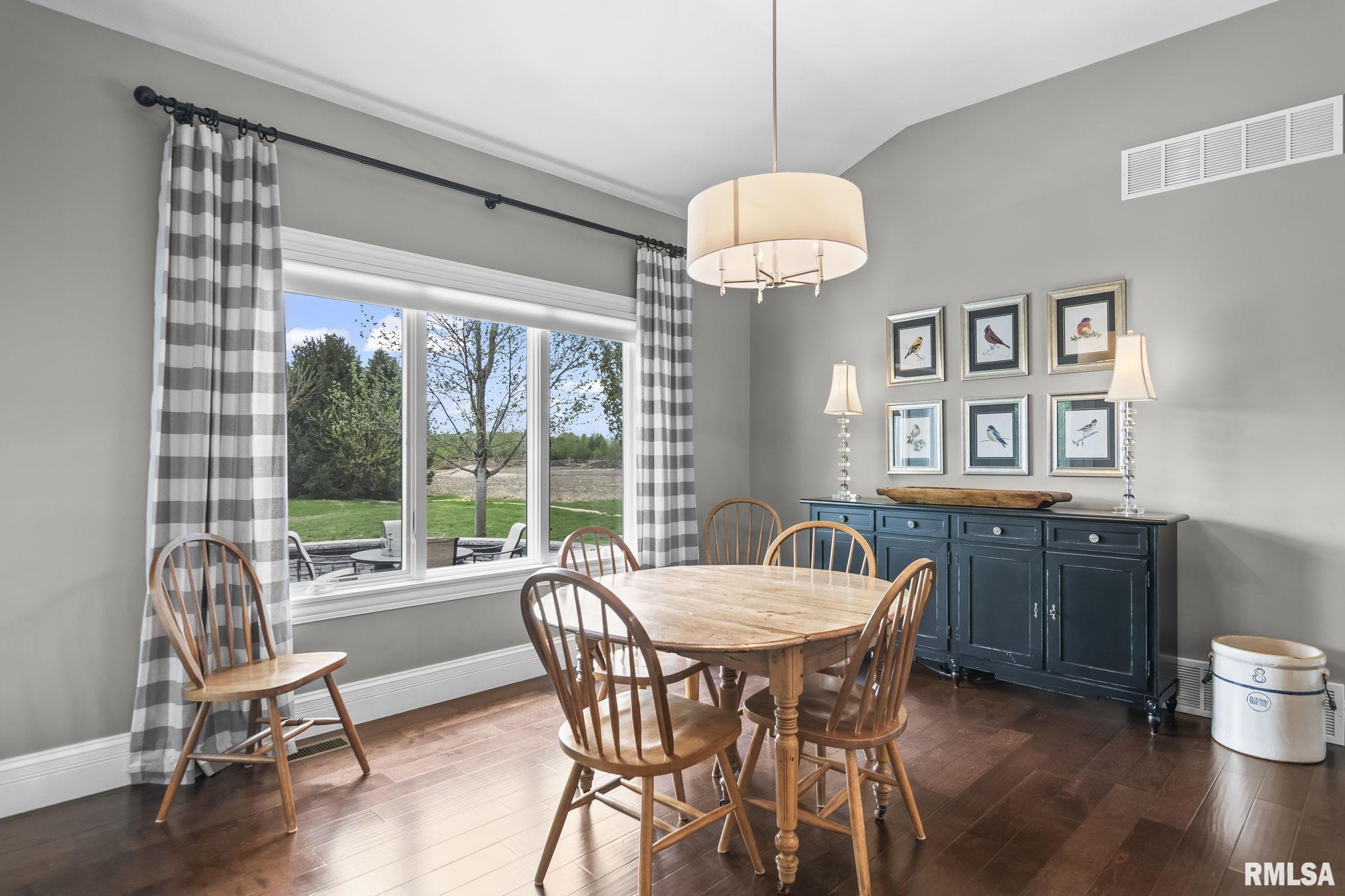 3700 Crystal Spring Drive Springfield, IL 62711 - Photo 20 of 46