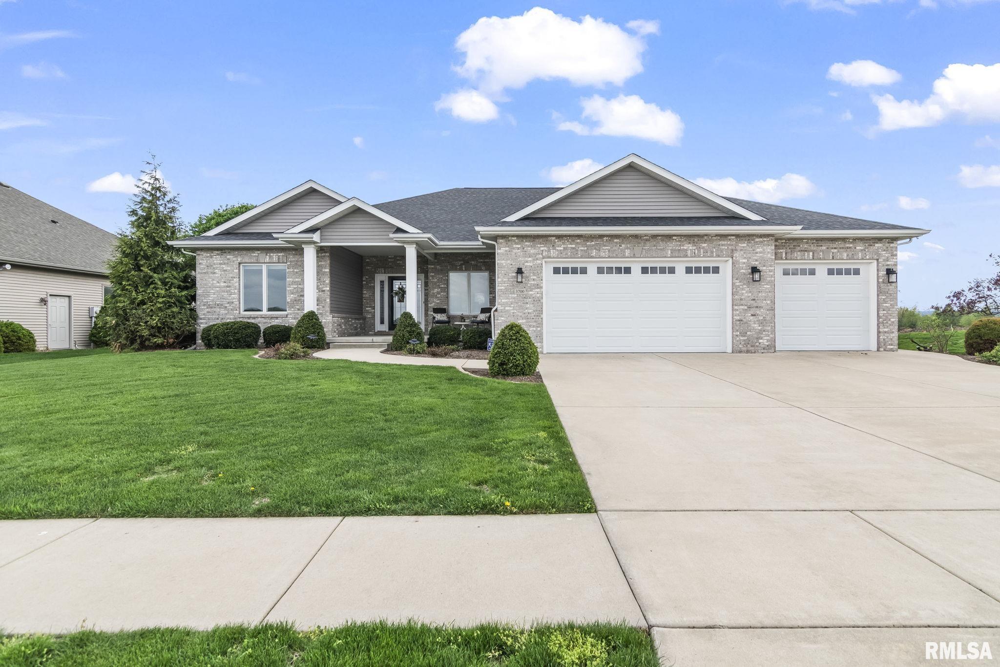 3700 Crystal Spring Drive Springfield, IL 62711 - Photo 3 of 46