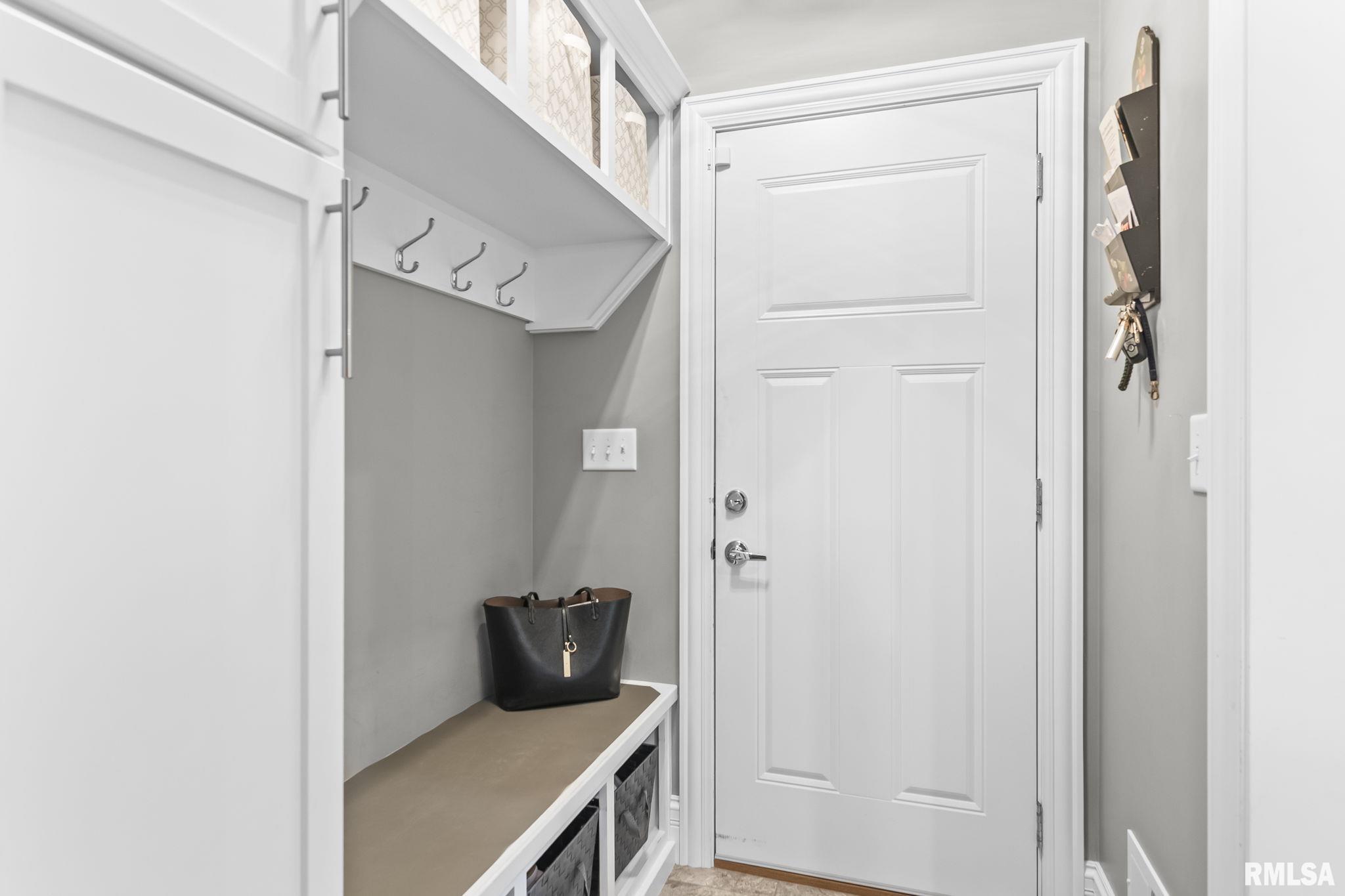 3700 Crystal Spring Drive Springfield, IL 62711 - Photo 33 of 46