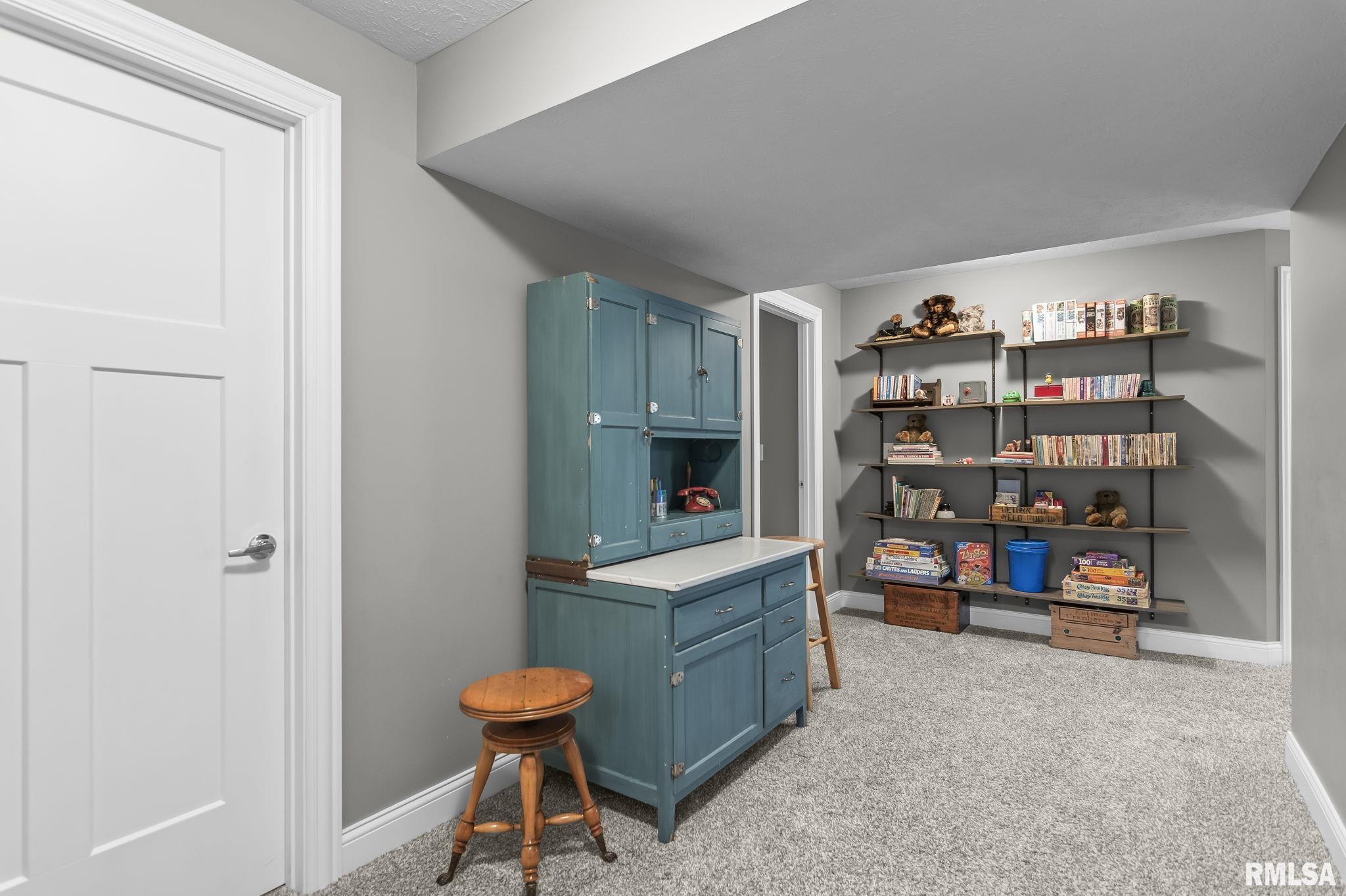 3700 Crystal Spring Drive Springfield, IL 62711 - Photo 36 of 46