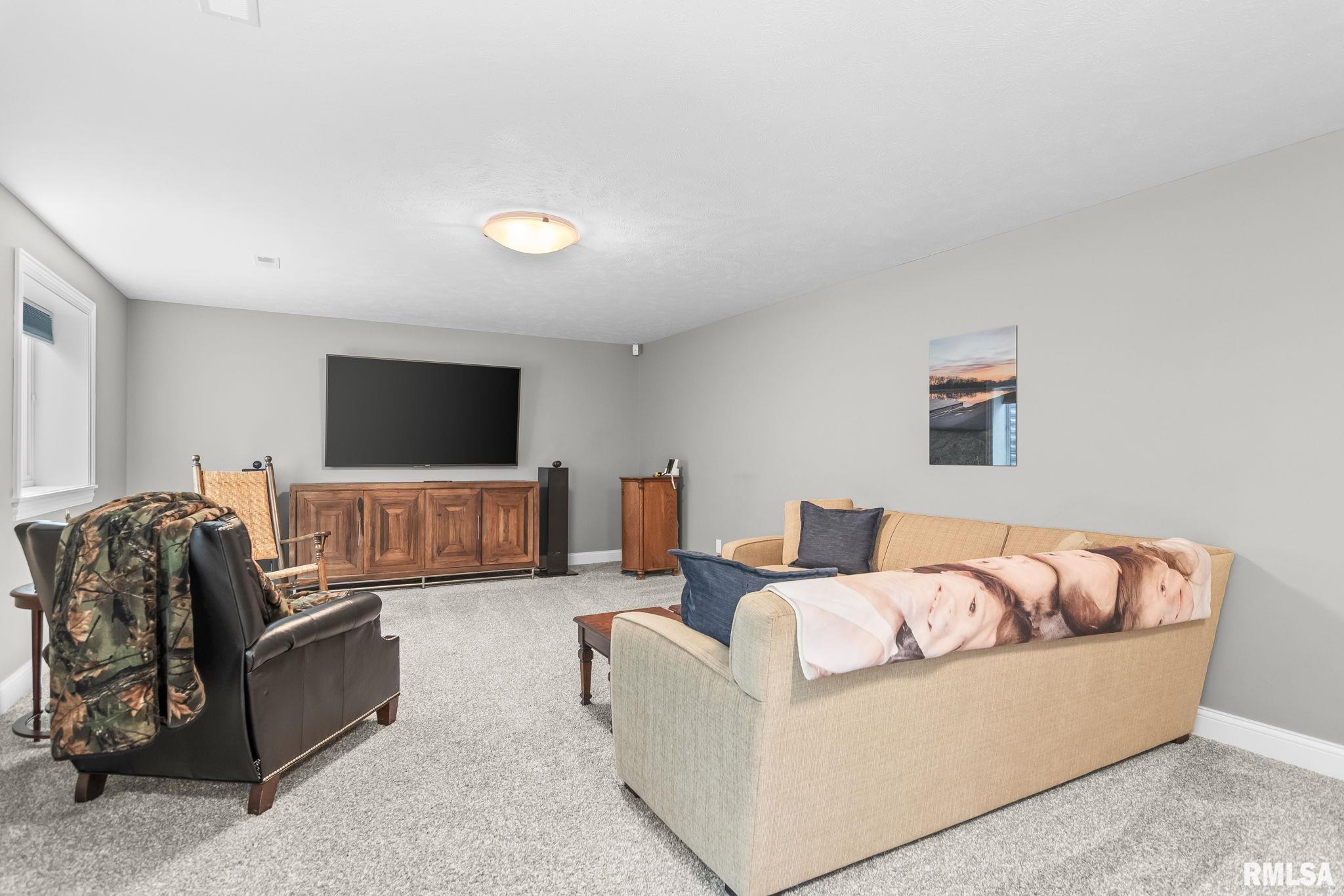 3700 Crystal Spring Drive Springfield, IL 62711 - Photo 39 of 46