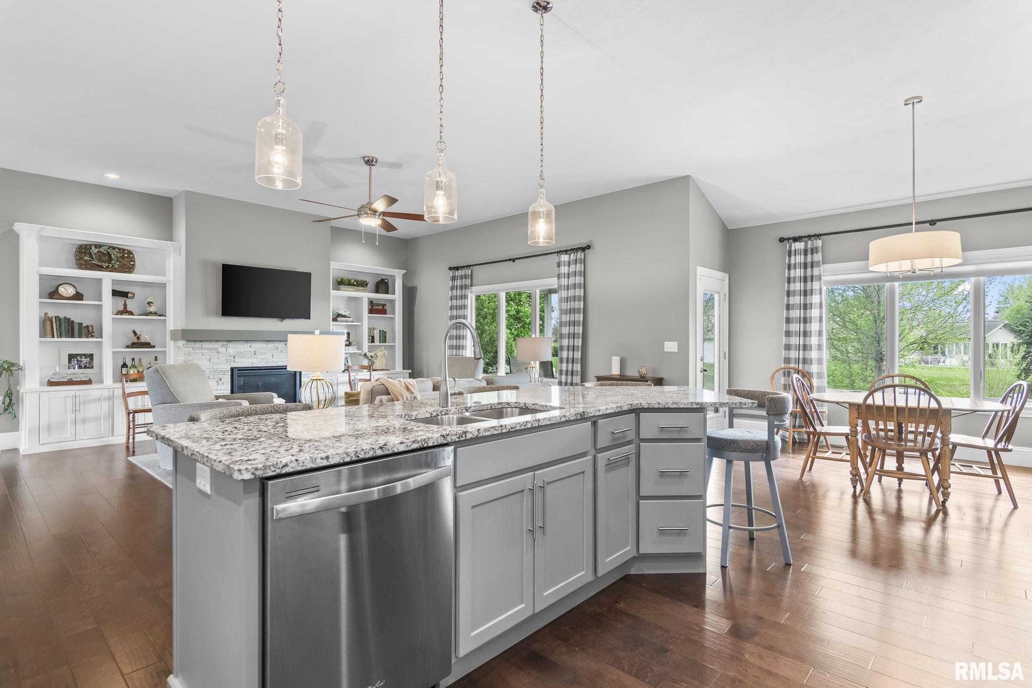 3700 Crystal Spring Drive Springfield, IL 62711 - Photo 8 of 46