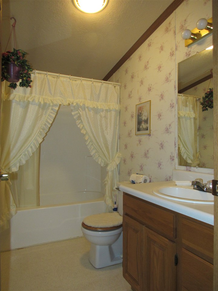 9833 South Covell Road Grayling, MI 49738 - Photo 92 of 99 1837830-91.JPG