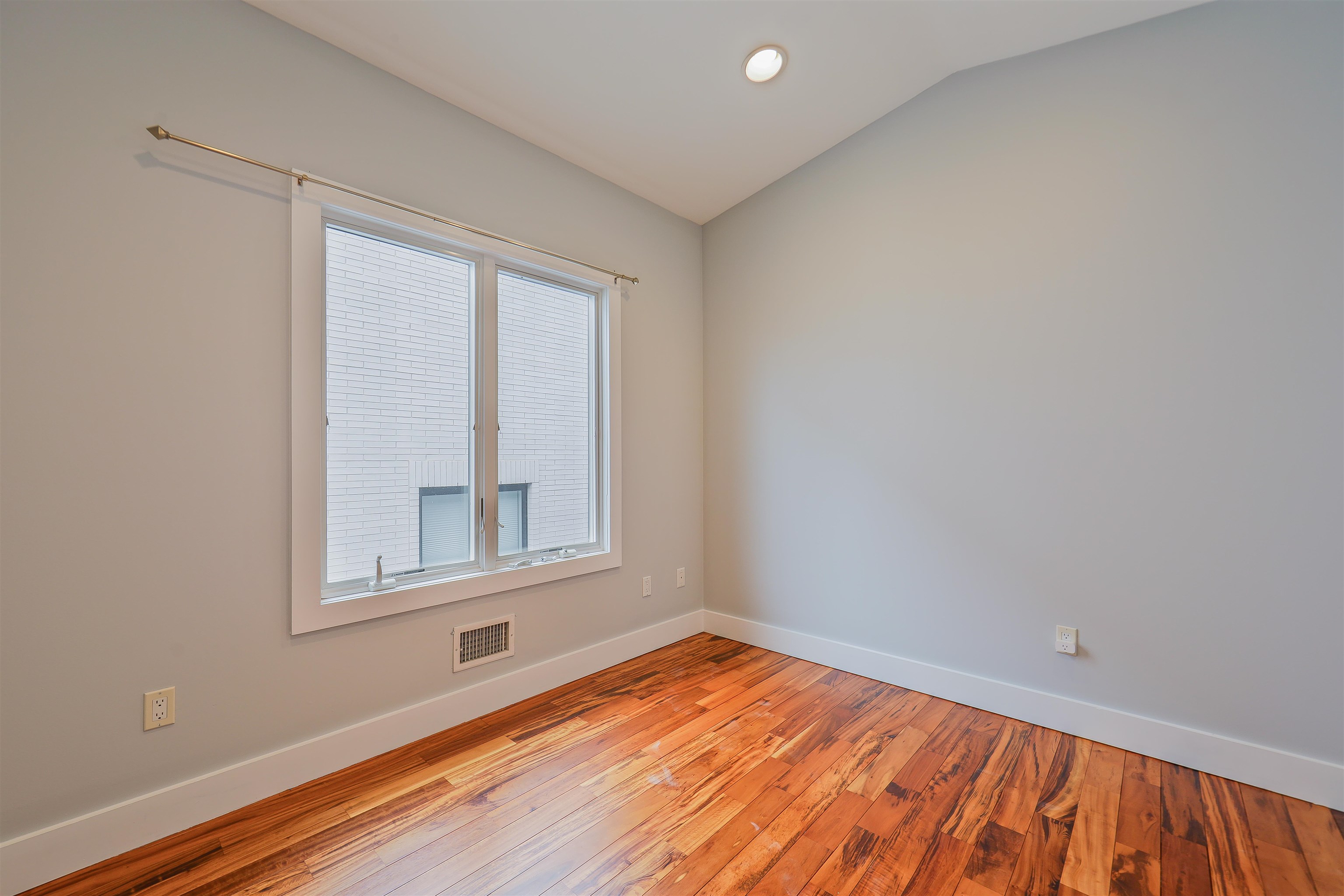 760 Undercliff Avenue, Unit A Edgewater, NJ 07020 - Photo 28 of 39