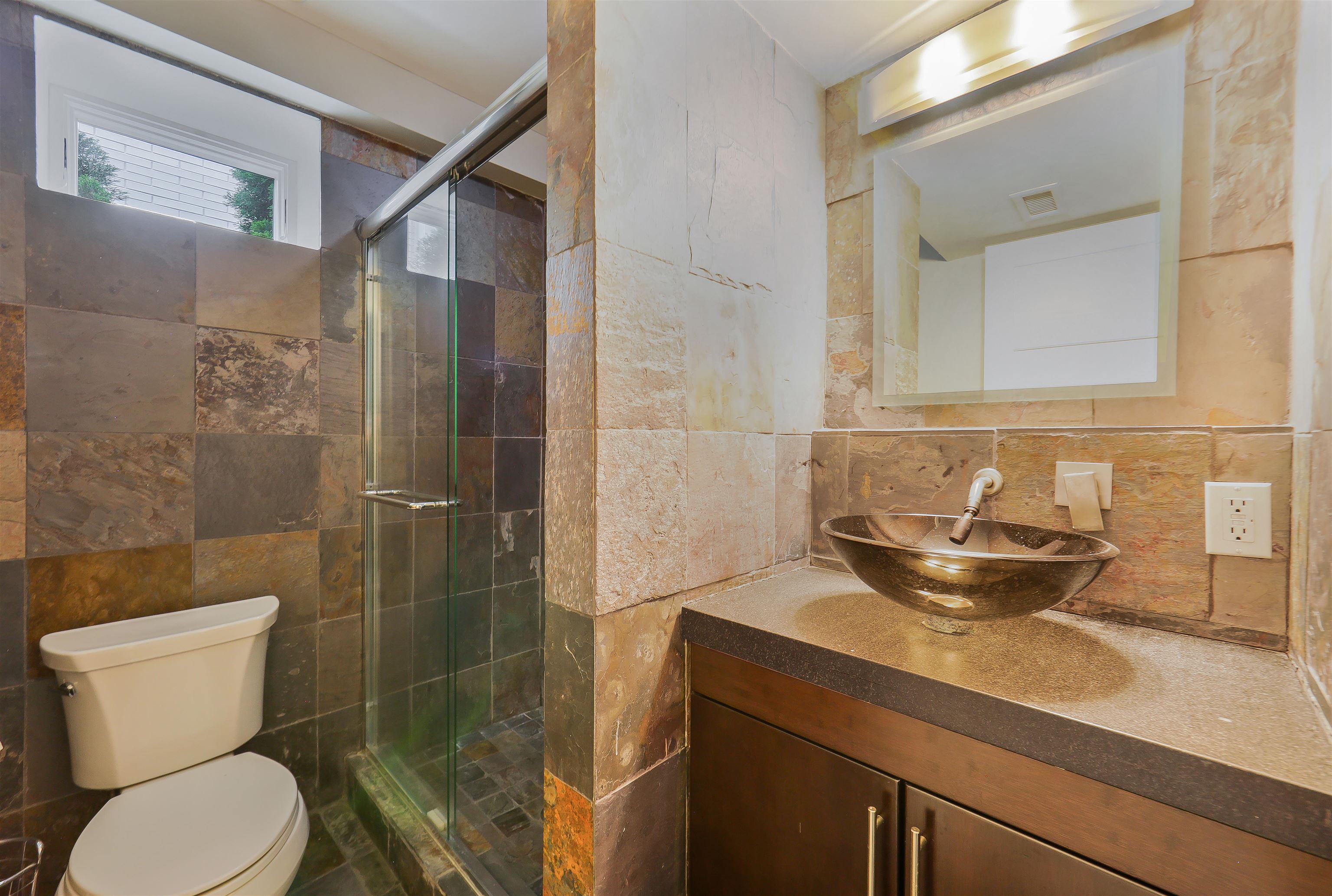 760 Undercliff Avenue, Unit A Edgewater, NJ 07020 - Photo 36 of 39