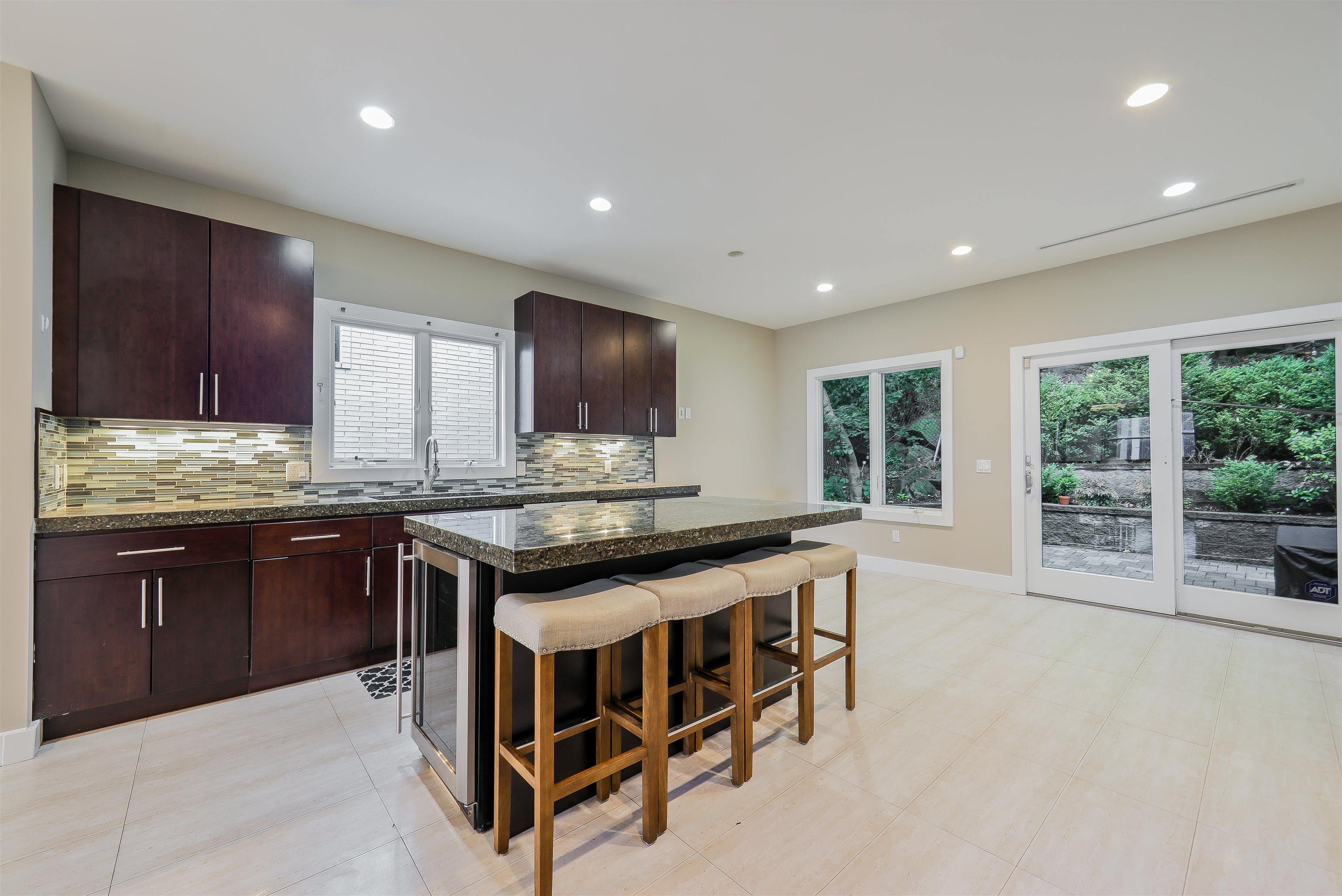 760 Undercliff Avenue, Unit A Edgewater, NJ 07020 - Photo 9 of 39