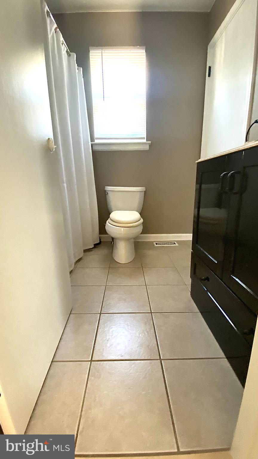 317 Balsam Road Williamstown, NJ 08094 - Photo 26 of 29 Primary bathroom