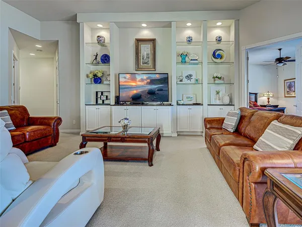 $629,000 | 19267 Kirella Street, Venice, FL 34293