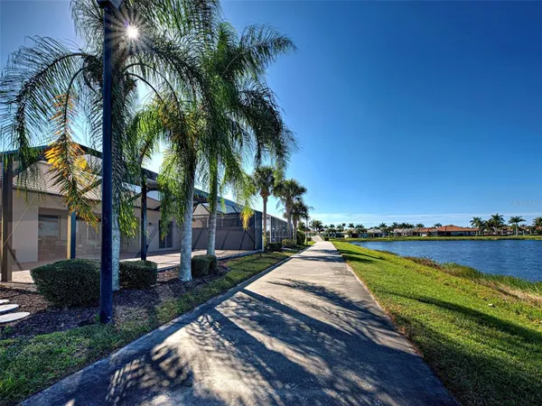 $629,000 | 19267 Kirella Street, Venice, FL 34293