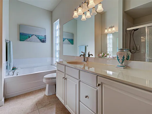 $629,000 | 19267 Kirella Street, Venice, FL 34293