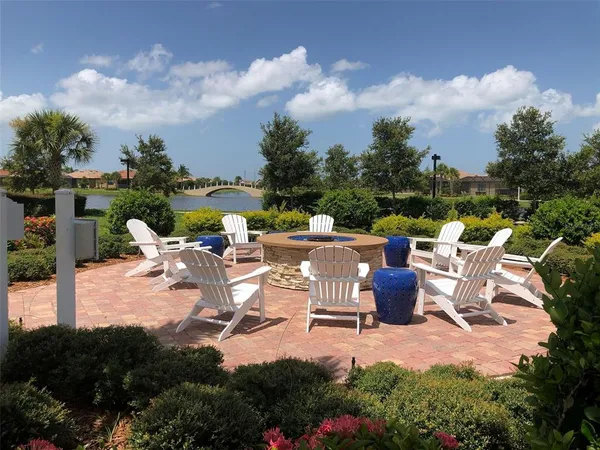 $629,000 | 19267 Kirella Street, Venice, FL 34293