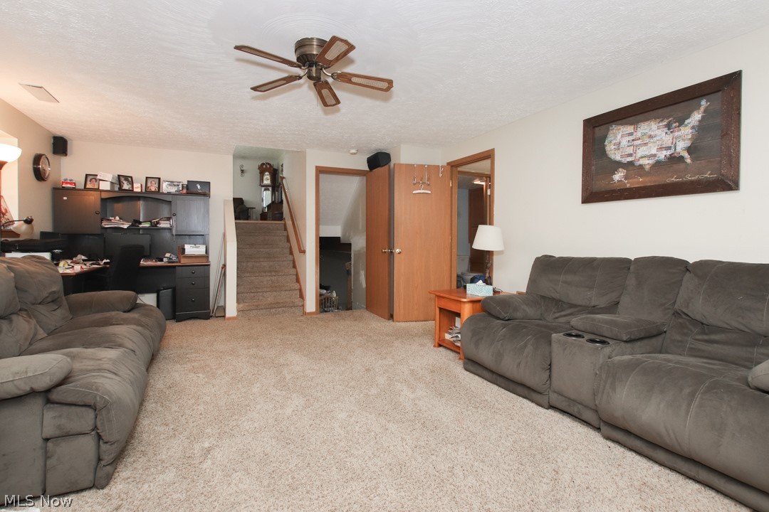 40015 Parsons Road Lagrange, OH 44050 - Photo 23 of 35 Family Room