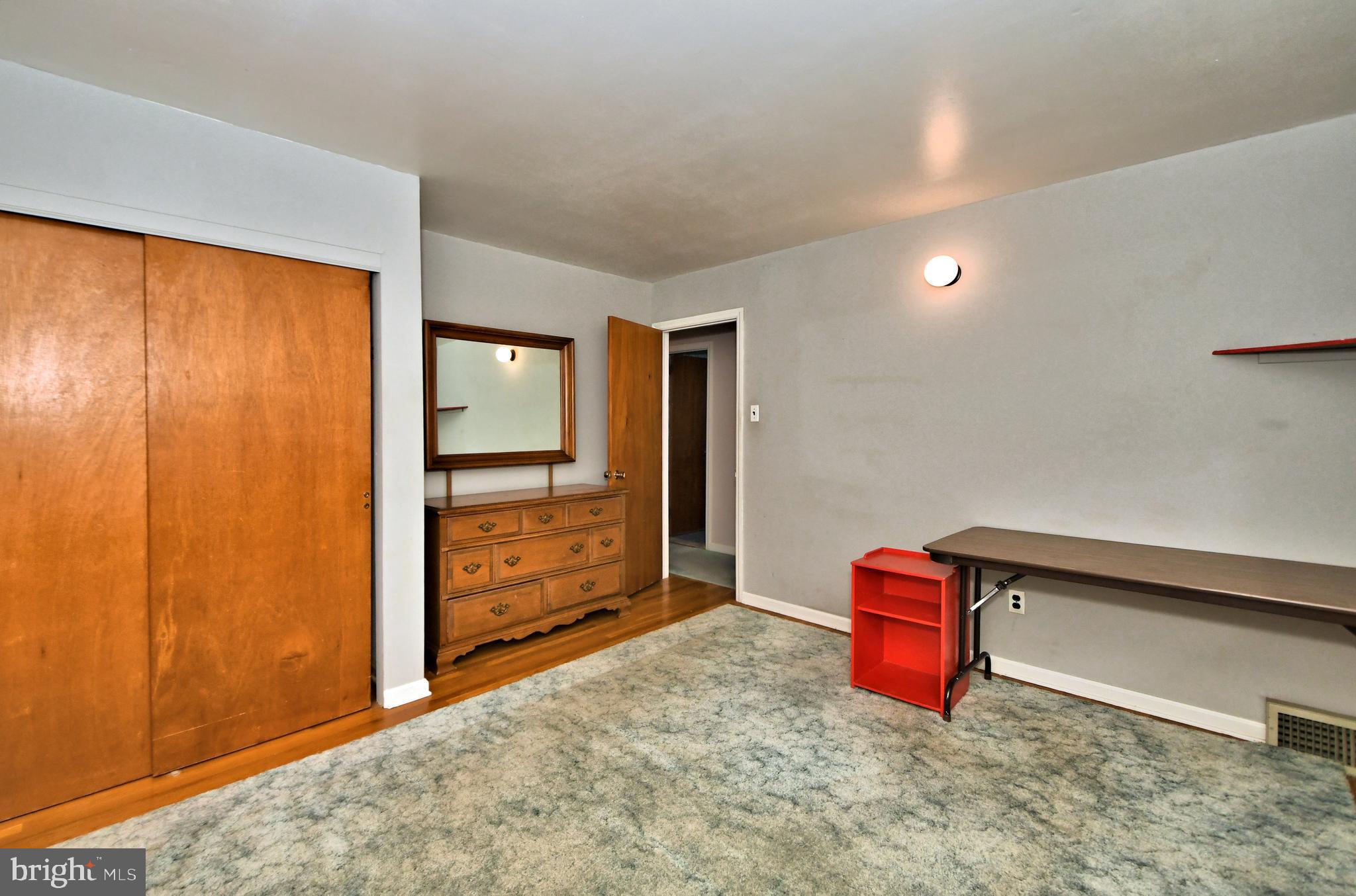 8816 Wainwright Road Glenside, PA 19038 - Photo 30 of 49 Gallery Image 30