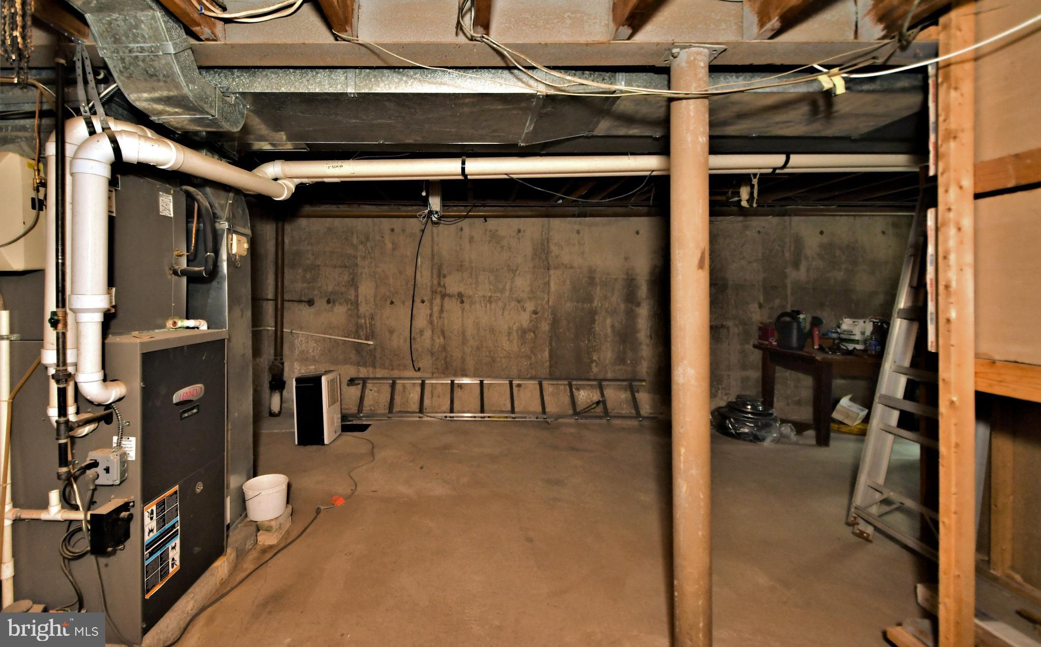 8816 Wainwright Road Glenside, PA 19038 - Photo 40 of 49 Gallery Image 40