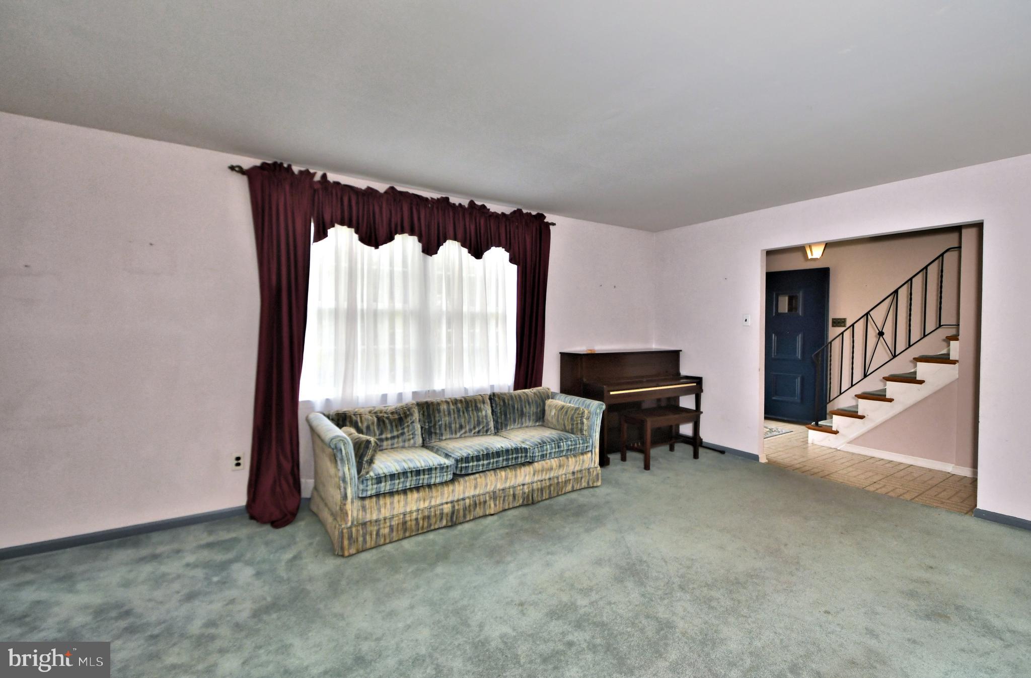 8816 Wainwright Road Glenside, PA 19038 - Photo 9 of 49 Gallery Image 9